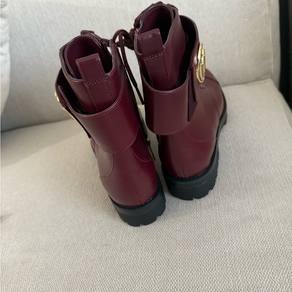 Michael Kors lace up Burgundy Combat Boots - Picture 3 of 5